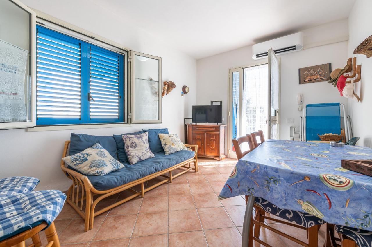 Casa Vacanze 21 Aprile - T Calasetta Eksteriør billede