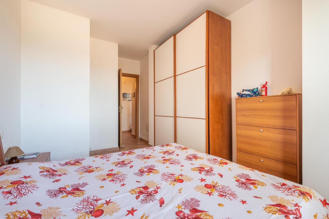 Casa Vacanze 21 Aprile - T Calasetta Eksteriør billede